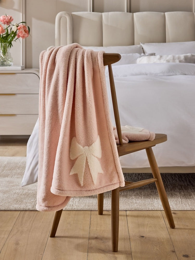Next Uk Pink Carved Fleece Bows Throw AR9-162