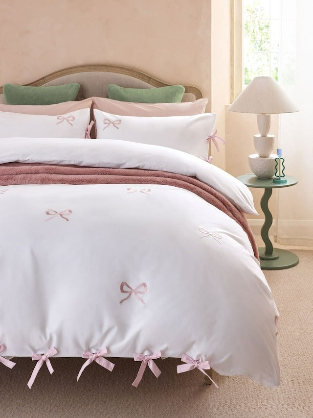 Next Uk White/Pink Bow Embroidered Duvet Cover and Pillowcase Set B65-776