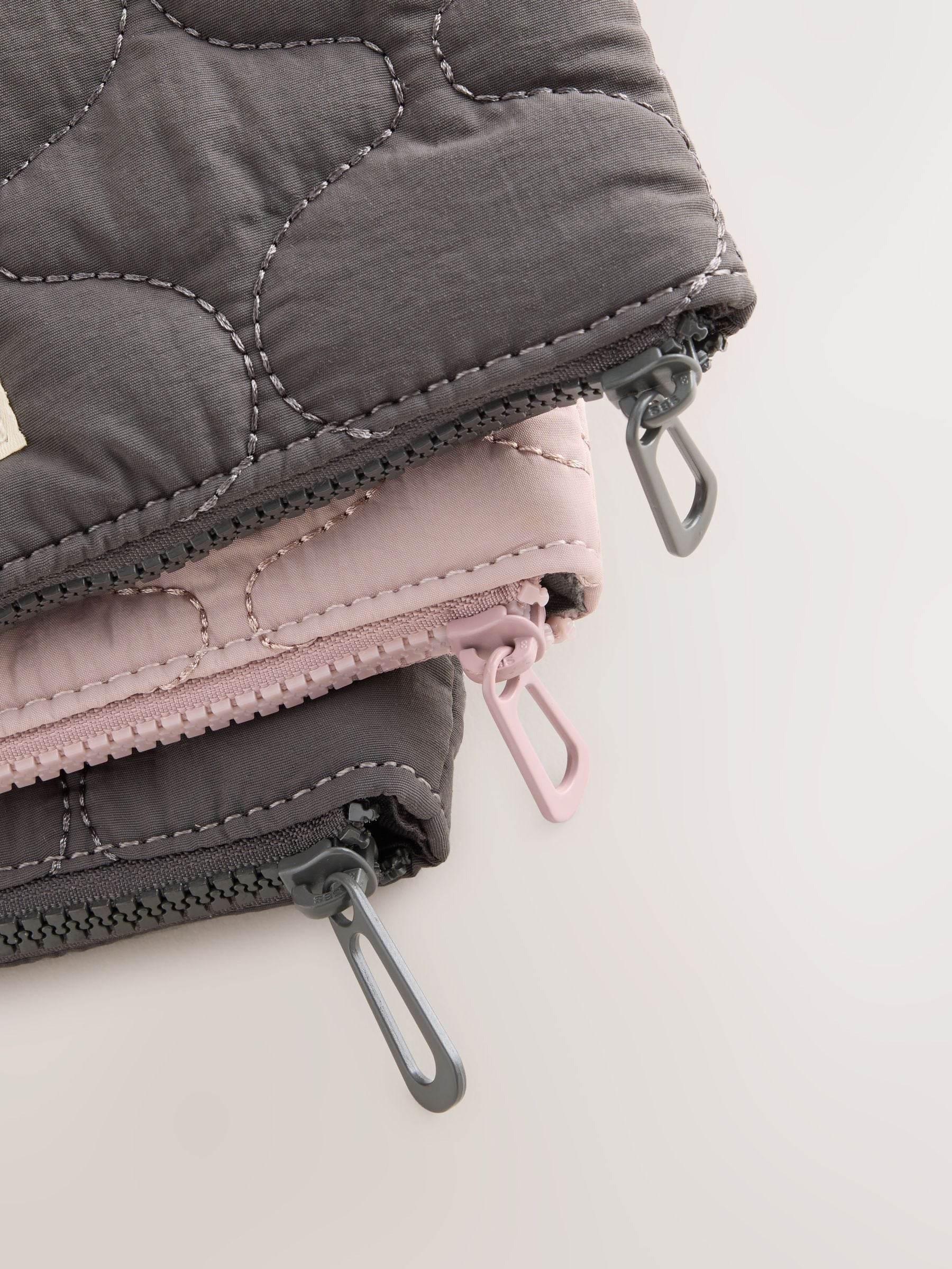 Preorder self. Grey/Baby Pink Quilted Travel Pouch 3 Pack