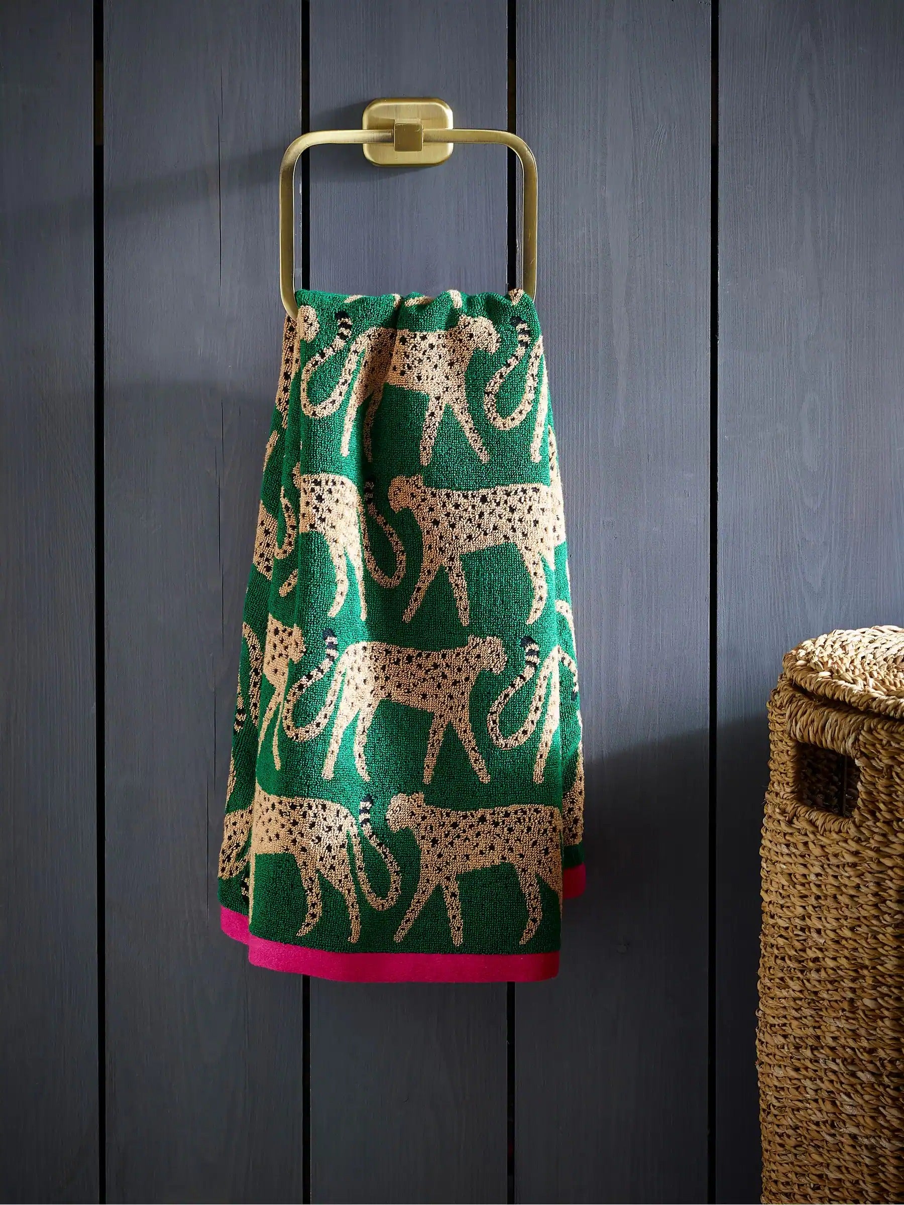Green 100% Cotton Cheetah Towel